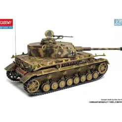 Academy Panzer IV Type H Late Production/J Type 1/35 Scale Model Kit