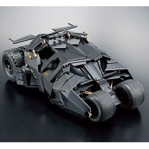 Bandai Hobby Batmobile Batman Begins Ver. 1/35 Scale Model Kit