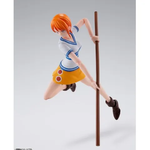 Bandai Tamashii Nations One Piece S.H.Figuarts Nami -Romance Dawn- Action Figure